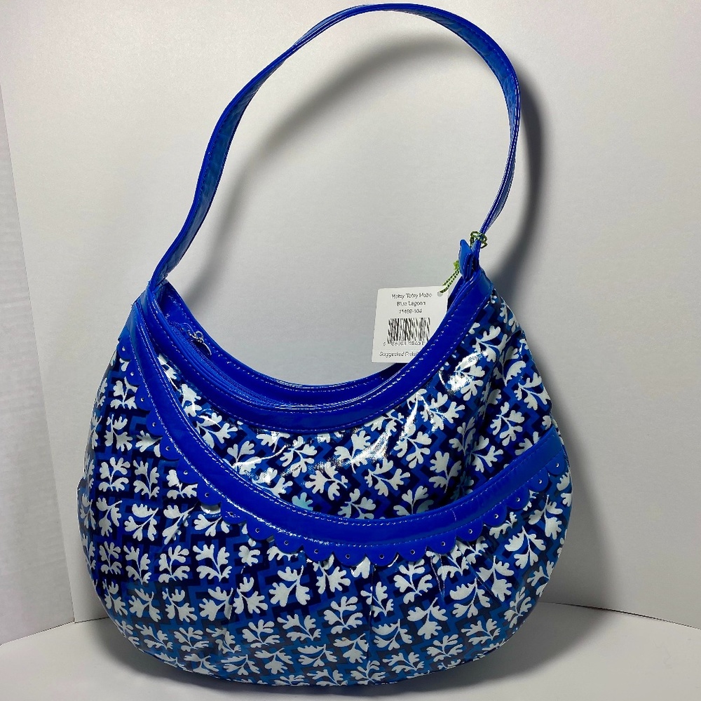 Vera Bradley Lagoon Bag Blue Hobo NWT